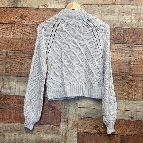 American Eagle Sweater XS - Picture 5 of 6